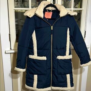 Navy Blue Coat with Sherpa trim size extra small good condition